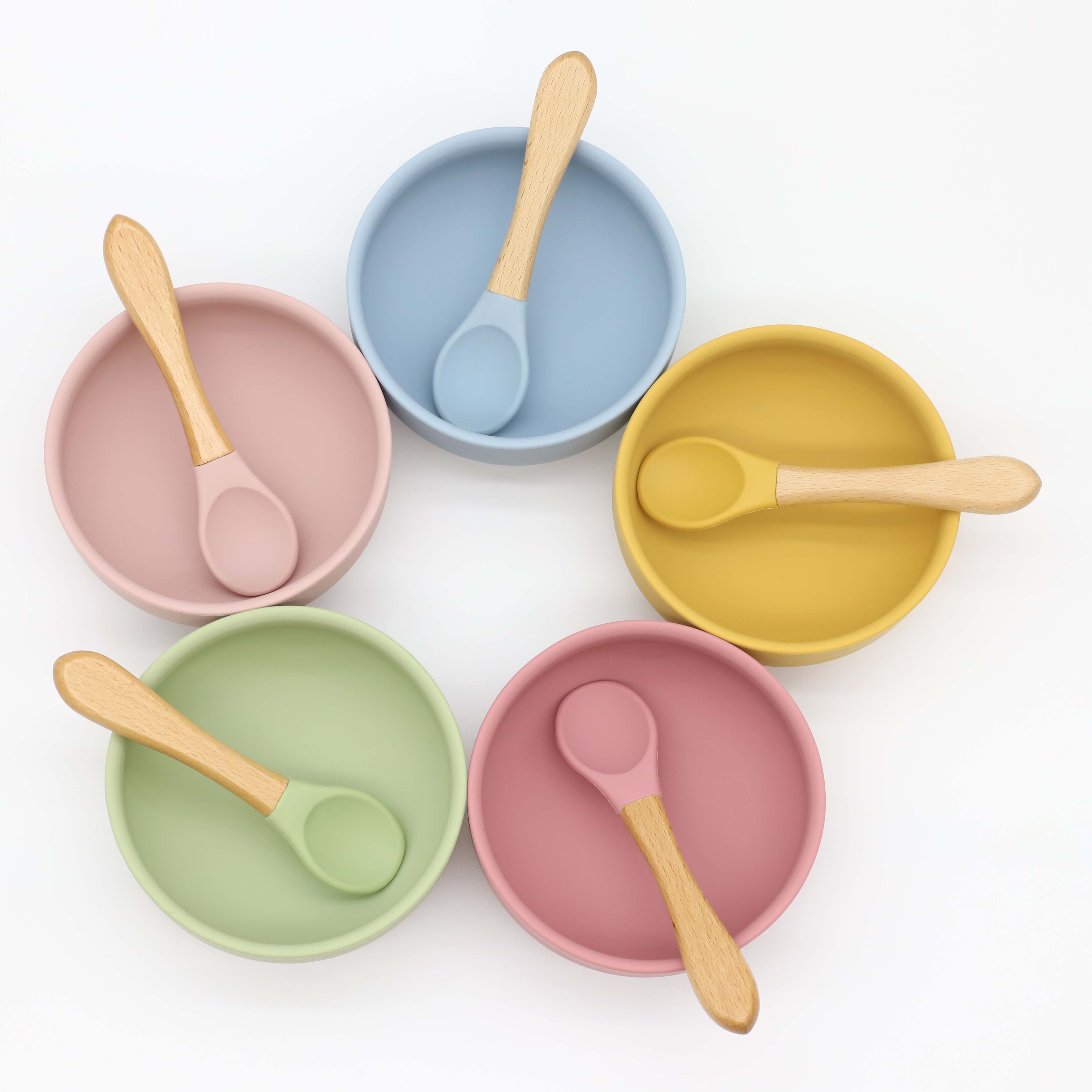 Silikonowa miseczka z przyssaw – Baby Food Kit recenzja i cena